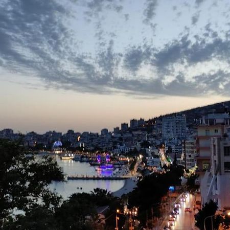 Xhemi'S Apartment Sarande Exterior photo